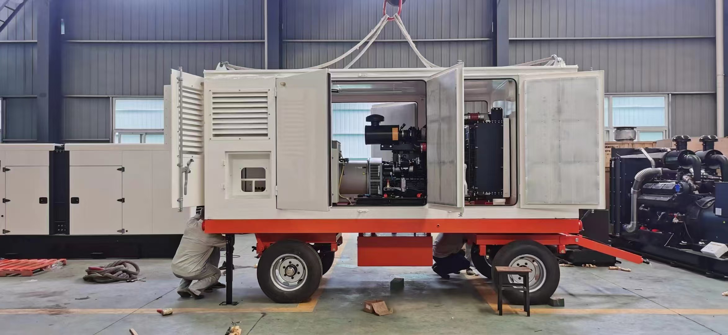 MOBILE SILENT GENERATOR SET thumb2